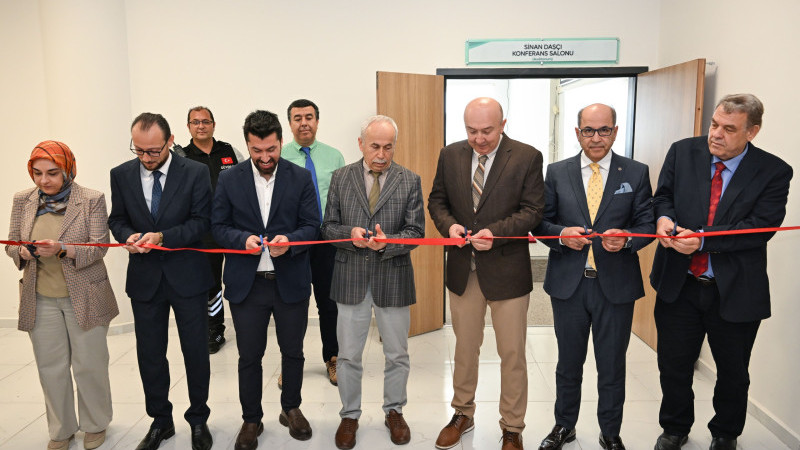 Teknik Bilimler Meslek Yüksekokulu Sinan Daşçı Konferans Salonu Törenle Hizmete Açıldı