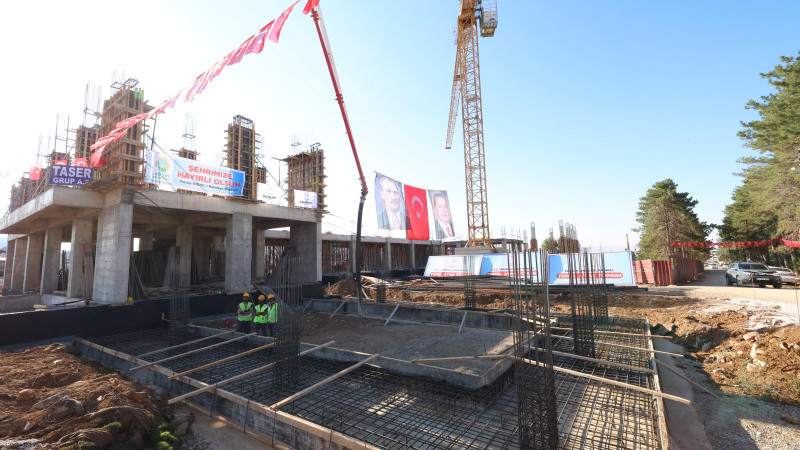 “Afşin Yeni Yatırımlarla Daha da Büyüyor”