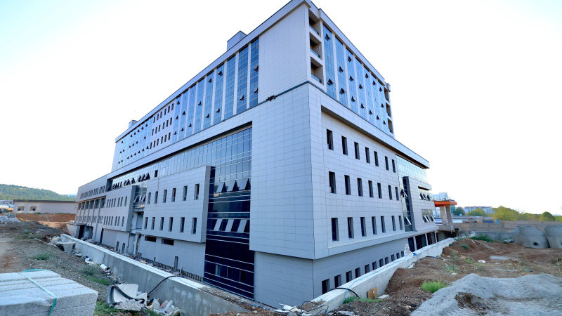 600 Yataklı Ferhuş Sağlık Kompleksi’nde Önemli Aşama Kat Edildi