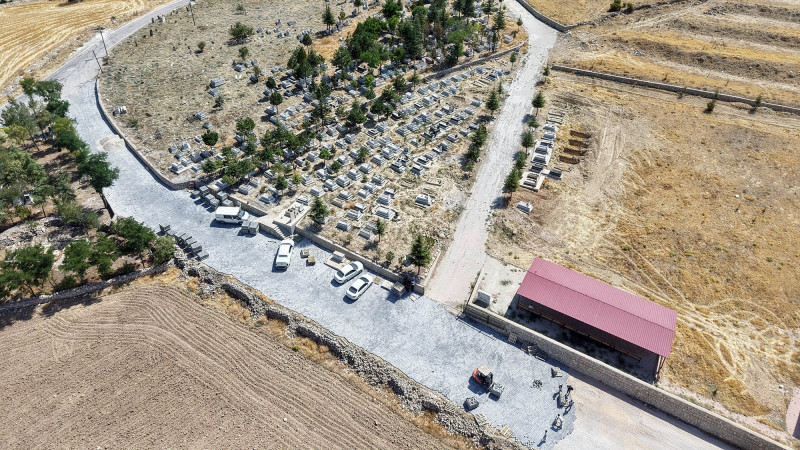 Büyükşehir’den Elbistan Kırsalına 5 Bin Metrekarelik Kilit Parke