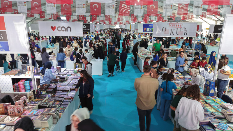 Kitap Fuarı’na Yoğun İlgi; İlk 3 Günde 70 Bin Ziyaretçi