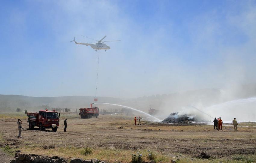 Kahramanmaraş’ta helikopter destekli yangın tatbikatı 