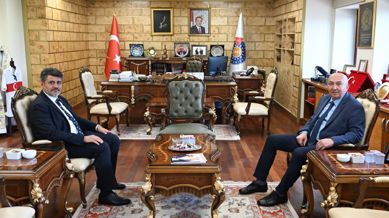 Milletvekili Debgici’den KSÜ Rektörü Yasım’a Ziyaret
