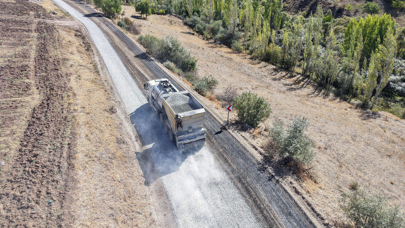 Afşin Kırsalında Dokuztay’ın Yolu Yenilendi