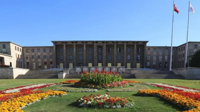 TBMM cezalar ve yeni düzenlemelerle yoğun mesaiye başlıyor