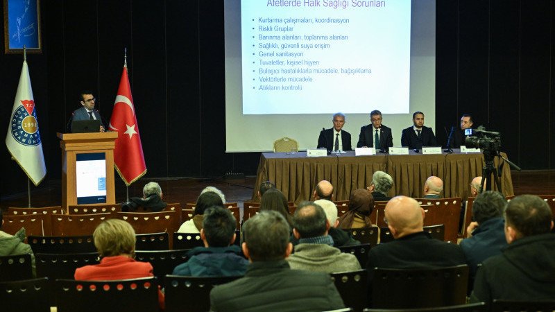 KSÜ’de Deprem Şehitleri İçin Mevlid-i Şerif Programı ve Anma Töreni Düzenlendi